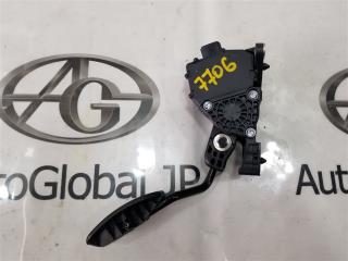 Педаль подачи топлива TOYOTA CH-R NGX50 8NR-FTS 7811010010 1 ракурс