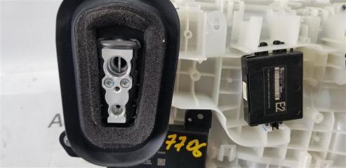 Печка TOYOTA CH-R NGX50 8NR-FTS 8705010030 4 ракурс