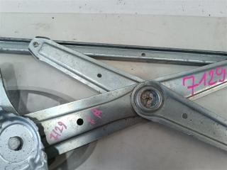 Стеклоподъемник правый передний TOYOTA VOXY ZRR80W 3ZR-FAE 6980128120 4 ракурс