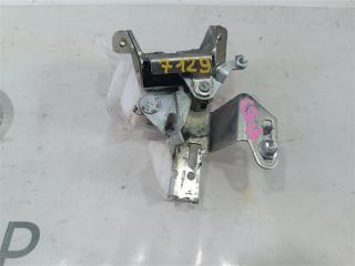 Замок двери правый TOYOTA VOXY ZRR80W 3ZR-FAE 6937028140 1 ракурс