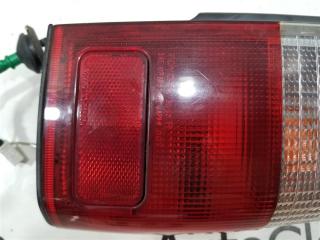 Стоп-сигнал правый задний TOYOTA HILUX SURF KZN185W 1KZ-TE 8155135071 2 ракурс Стоп-сигнал правый задний TOYOTA HILUX SURF KZN185W 1KZ-TE 8155135071 2 ракурс