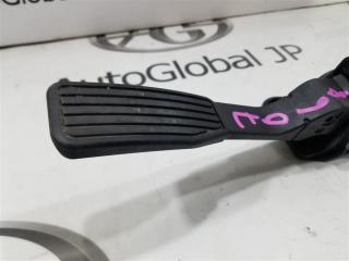 Педаль подачи топлива HONDA FIT GP5 LEB 17800T5A003 2 ракурс