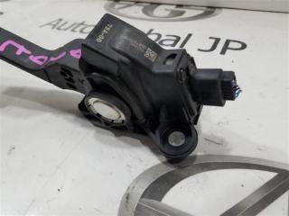 Педаль подачи топлива HONDA FIT GP5 LEB 17800T5A003 4 ракурс
