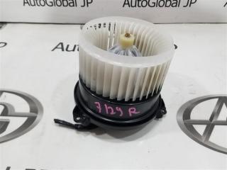 Мотор печки TOYOTA VOXY ZRR80W 3ZR-FAE 8710328111 1 ракурс
