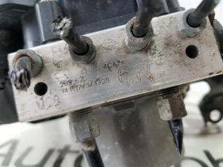 Блок abs NISSAN X-TRAIL NT32 MR20DD 476604CA7B 4 ракурс
