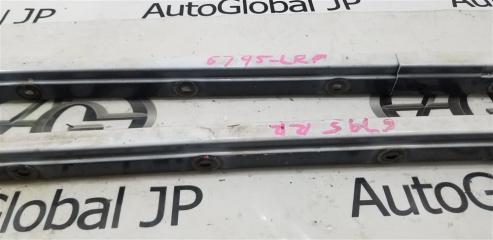 Полозья для сдвижной двери TOYOTA VOXY ZRR80W 3ZR-FAE 6830328111 3 ракурс