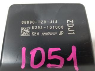 Электронный блок HONDA FIT GR2 L13B 38890TZADJ14 2 ракурс