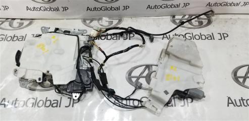 Замок двери левый задний HONDA STEPWGN RK1 R20A 72650SZWJ01 1 ракурс