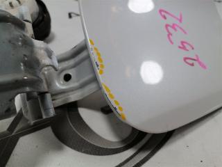 Лючок бензобака TOYOTA PRIUS ZVW50 2ZR-FXE 7735047050 4 ракурс