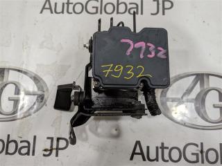 Блок abs NISSAN X-TRAIL NT32 MR20DD 476604CU1B 1 ракурс
