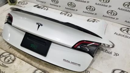 Крышка багажника Tesla Model 3 5YJ3 1714928ECB 3 ракурс Крышка багажника Tesla Model 3 5YJ3 1714928ECB 3 ракурс