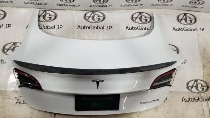 Крышка багажника Tesla Model 3 5YJ3 1714928ECB 4 ракурс Крышка багажника Tesla Model 3 5YJ3 1714928ECB 4 ракурс