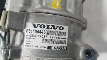 Компрессор кондиционера Volvo XC60 DZ D4204T14 31404446 2 ракурс