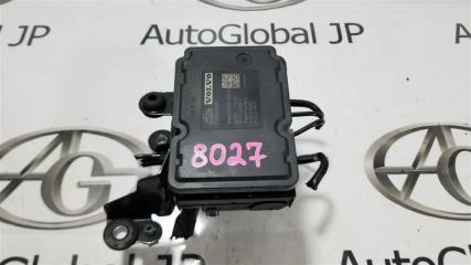 Блок abs Volvo XC60 DZ D4204T14 31423348 1 ракурс