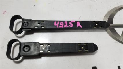 Крепление фары правое Volvo V60 FD D4204T14 31294521 1 ракурс Крепление фары правое Volvo V60 FD D4204T14 31294521 1 ракурс