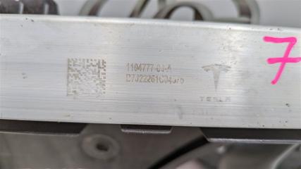 Вентилятор радиатора Tesla Model 3 5YJ3 107708400E 3 ракурс Вентилятор радиатора Tesla Model 3 5YJ3 107708400E 3 ракурс