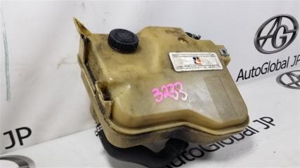 Бачок гидроусилителя Citroen C5 RE EW10A 2.0 4009S4 3 ракурс Бачок гидроусилителя Citroen C5 RE EW10A 2.0 4009S4 3 ракурс
