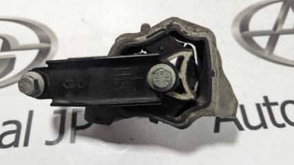 Подушка двигателя Volvo V60 FD D4204T14 9487475 4 ракурс