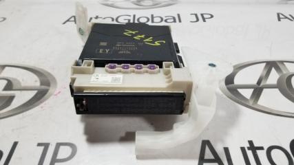 Блок предохранителей TOYOTA CAMRY AXVH70 A25A FXS 8922133E20 3 ракурс Блок предохранителей TOYOTA CAMRY AXVH70 A25A FXS 8922133E20 3 ракурс