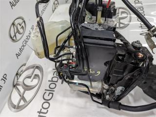 Главный тормозной цилиндр TOYOTA CH-R ZYX10 2ZRFXE 4405047060 2 ракурс