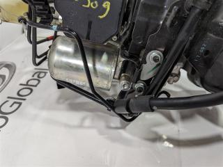 Главный тормозной цилиндр TOYOTA CH-R ZYX10 2ZRFXE 4405047060 3 ракурс