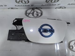 Зарядное гнездо NISSAN LEAF AZE0 EM57 657013NG5A 1 ракурс Зарядное гнездо NISSAN LEAF AZE0 EM57 657013NG5A 1 ракурс