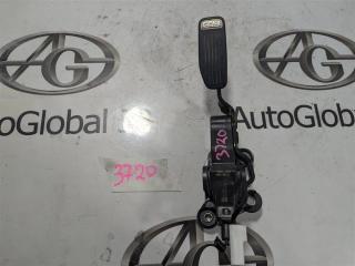 Педаль подачи топлива HONDA VEZEL RU4 LEB 17800T7B023 1 ракурс