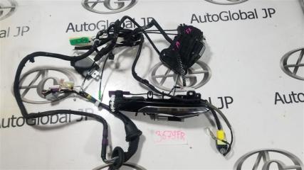 Замок двери правый передний LEXUS NX300H AYZ 2ARFXE 6903078030 1 ракурс