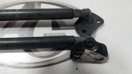 Амортизатор багажника TOYOTA PRIUS ZVW30 2ZR-FXE 689500W520 5 ракурс