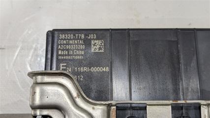 Электронный блок HONDA VEZEL RU3 LEB 38320T7BJ03 5 ракурс