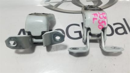 Петля дверная SUZUKI ESCUDO YEA1S K14C 6931068LA0 3 ракурс