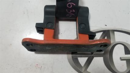 Петли 5-й двери TOYOTA FJ CRUISER GSJ15 1GRFE 6880160050 4 ракурс Петли 5-й двери TOYOTA FJ CRUISER GSJ15 1GRFE 6880160050 4 ракурс