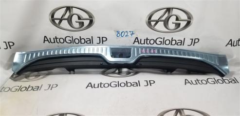 Накладка замка багажника Volvo XC60 DZ D4204T14 39856538 1 ракурс