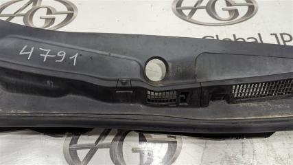 Жабо NISSAN LEAF ZE1 EM57 668625SK0A 5 ракурс