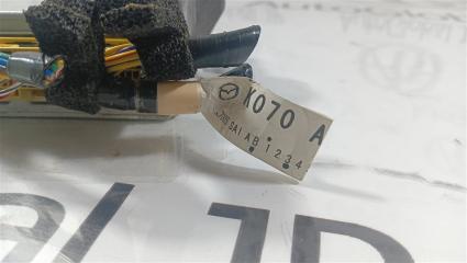 Блок управления airbag MAZDA CX-5 KE2AW SH-VPTS K07057K30 3 ракурс