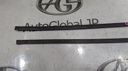 Молдинги на крыше TOYOTA CH-R ZYX10 2ZRFXE 7555510020 2 ракурс