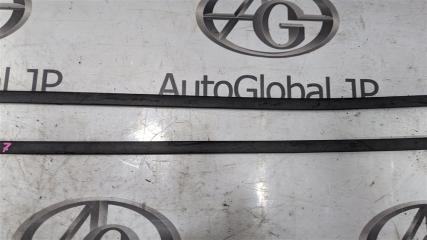 Молдинги на крыше TOYOTA CH-R ZYX10 2ZRFXE 7555510020 4 ракурс