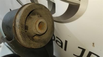 Балка задняя NISSAN LEAF ZE1 EM57 555015SK0A 3 ракурс