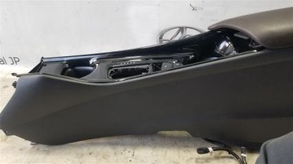 Бардачок между сиденьями TOYOTA CH-R ZYX10 2ZRFXE 5891010040C3 3 ракурс Бардачок между сиденьями TOYOTA CH-R ZYX10 2ZRFXE 5891010040C3 3 ракурс