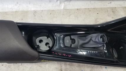 Бардачок между сиденьями TOYOTA CH-R ZYX10 2ZRFXE 5891010040C3 4 ракурс Бардачок между сиденьями TOYOTA CH-R ZYX10 2ZRFXE 5891010040C3 4 ракурс
