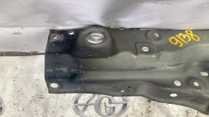 Планка телевизора LEXUS GS430 UZS190 3UZFE 5320530080 2 ракурс