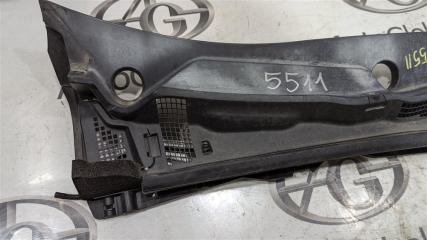 Жабо NISSAN LEAF ZE1 EM57 668625SK0A 3 ракурс