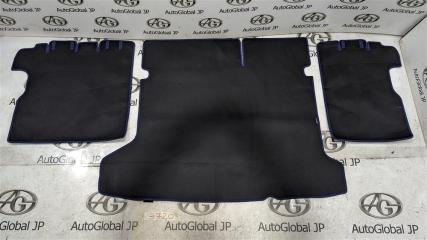Коврик багажника HONDA VEZEL RU4 LEB 84521T7EJ01ZA 1 ракурс