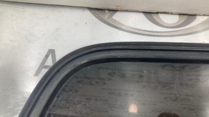 Стекло собачника правое заднее TOYOTA LAND CRUISER HJ61V 12HT . 1 ракурс