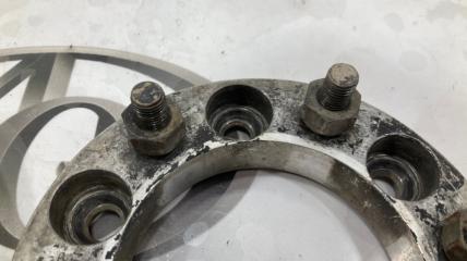 Проставка колеса TOYOTA LAND CRUISER HJ61V 12HT . 5 ракурс