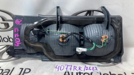 Вставка между стопов правая задняя TOYOTA GRAND HIACE VCH16W 5VZFE 8158126020 2 ракурс