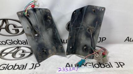 Стоп-сигнал NISSAN SAFARI WRY60 TD42 2655005J10 2 ракурс Стоп-сигнал NISSAN SAFARI WRY60 TD42 2655005J10 2 ракурс