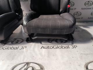 Сидение HONDA VEZEL RU3 LEB 81127T7AJ01 5 ракурс