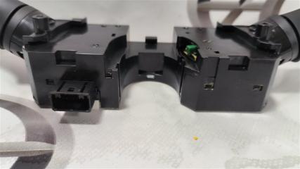Блок подрулевых переключателей NISSAN LEAF AZE0 EM57 255603XA1A 5 ракурс