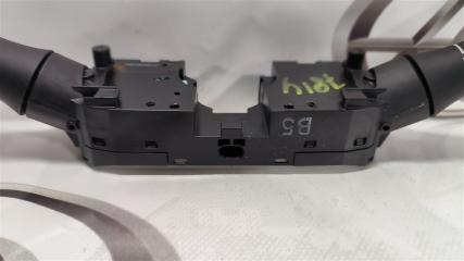 Блок подрулевых переключателей NISSAN LEAF ZE0 EM61 25560JP00B 5 ракурс